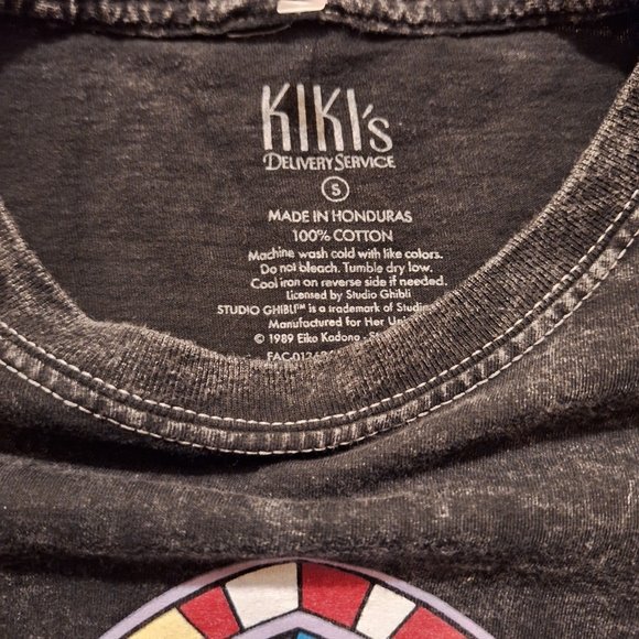 Kiki's Delivery Service Jiji T-Shirt - Picture 4 of 4